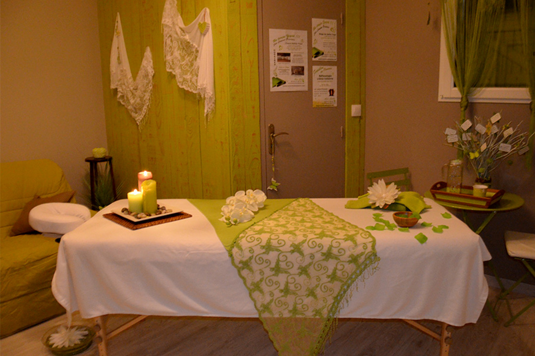 Espace d’accueil Envolée des Sens dédié aux soins énergétiques pour la gestion du stress et le soulagement des tensions à Lançon-Provence